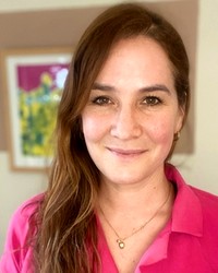 Luciana Ambrosi, Registered Dietitian specializing in PCOS and anti-inflammatory nutrition